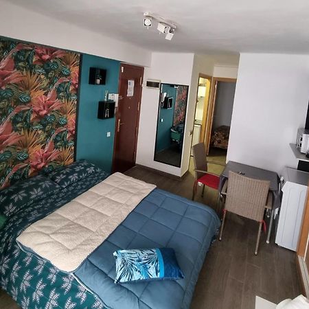 Apartamento Segunda Linea De La Playa Capellan סאלו חדר תמונה