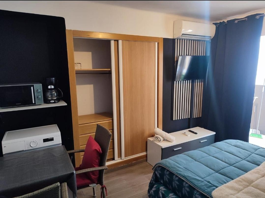 Apartamento Segunda Linea De La Playa Capellan סאלו חדר תמונה